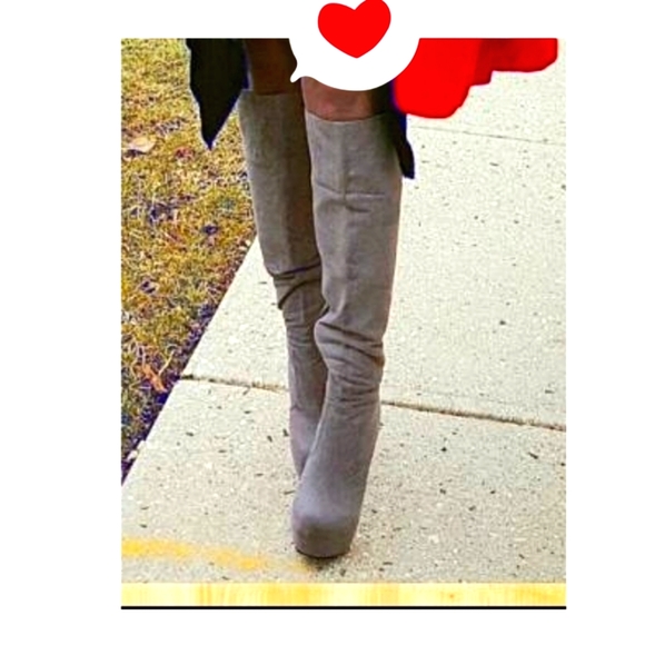 Women's Knee High, Heel Suede Boots - Picture 3 of 5